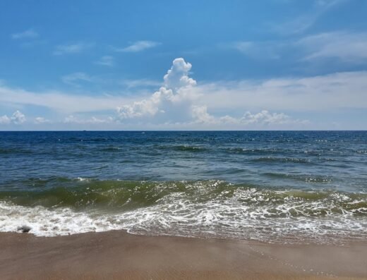 Auro Beach