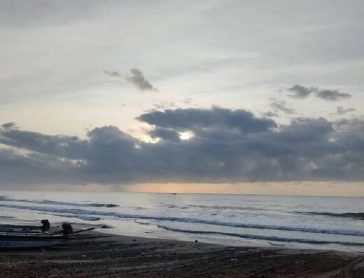 Luna Beach