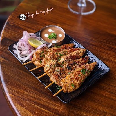 Mel Whisks – Gastro Bar