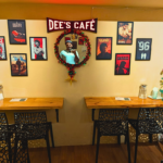 DEE'S CAFE